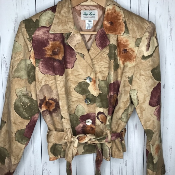 Liza Lyn LTD Size Medium Floral Jacket - Picture 2 of 4